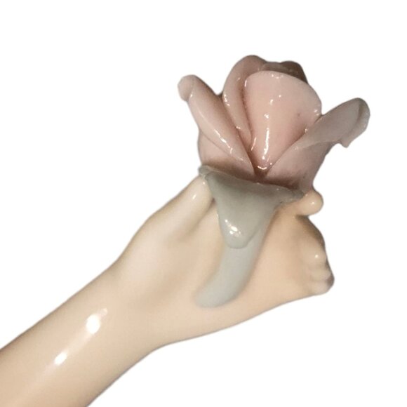 Large Porcelain Angel Figurine Floral Flower Basket Heavy 13 Inch Collectible - Picture 8 of 16